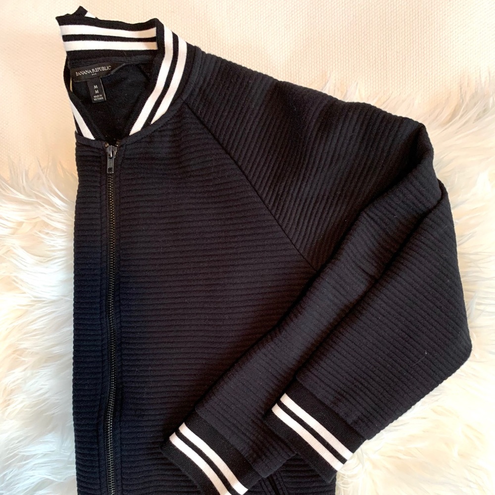 Banana republic black ribbed zip up.